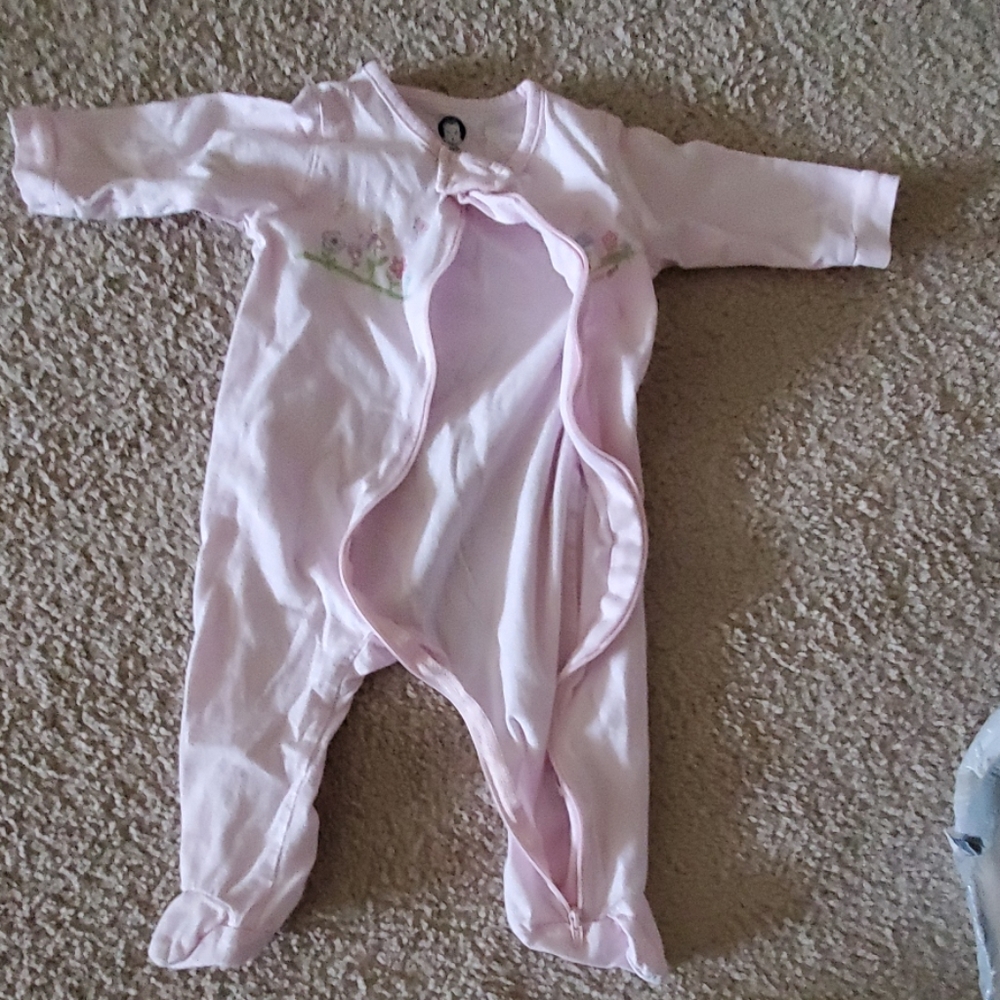 Baby clothes